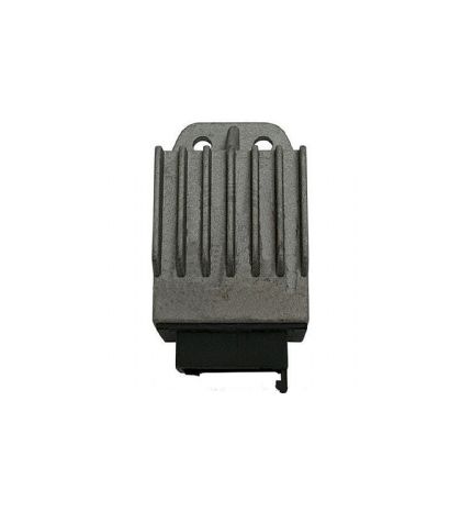 REGULADOR 12V 3 PINS DERBI SENDA 50, GPR 50 - SGR - R: 04173145